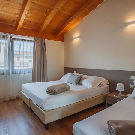 Pensionat Garda Relais Castelnuovo del Garda