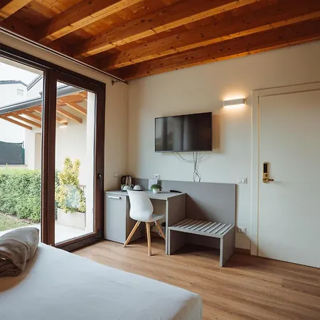 Pensionat Garda Relais 3*