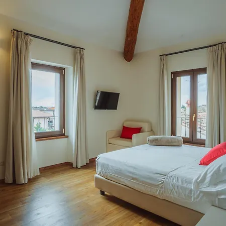 Garda Relais 3*