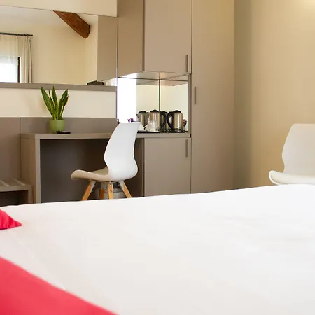 Garda Relais Pensión 4*